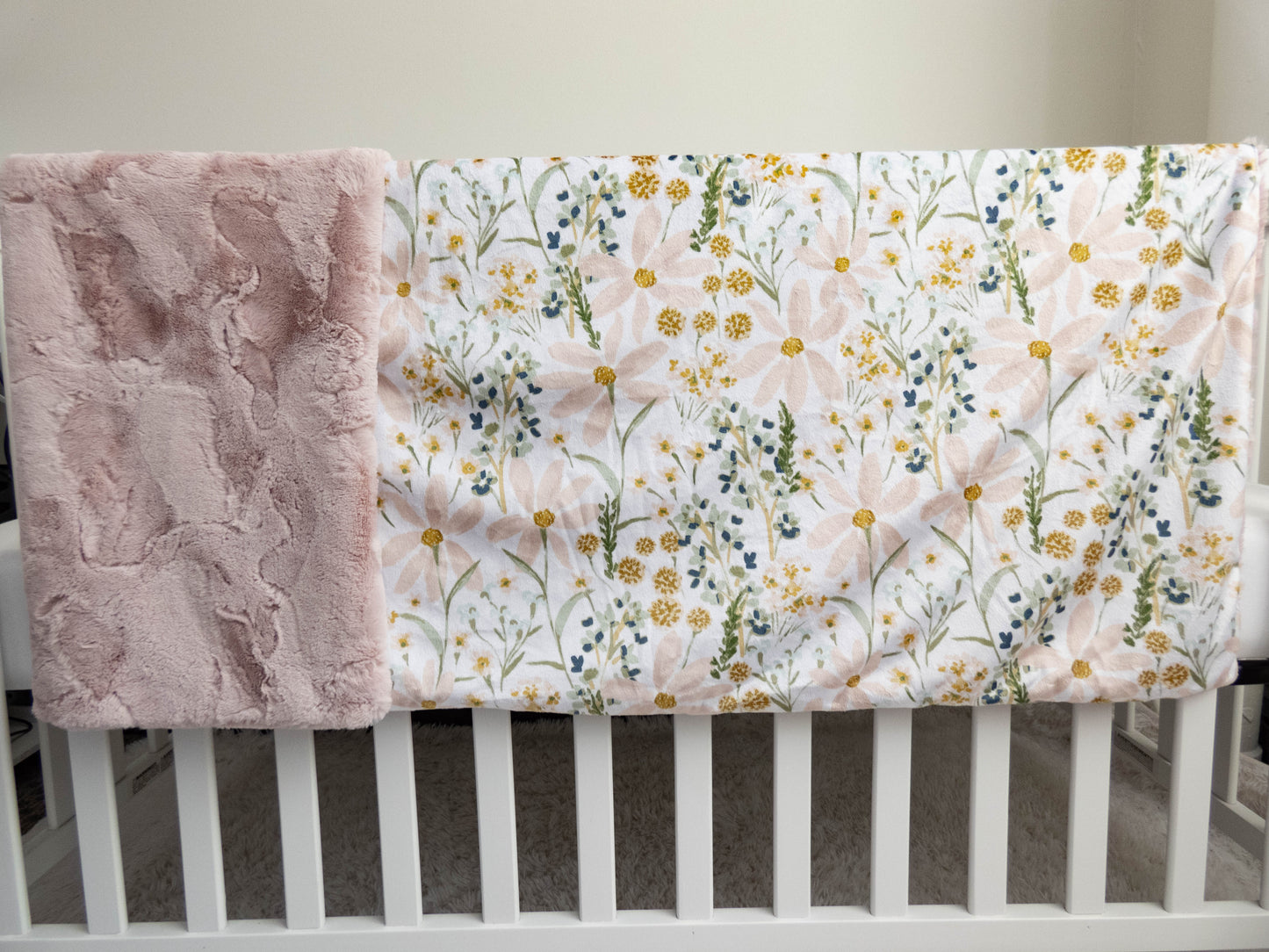 Daisy Dream Personalized Child Blanket